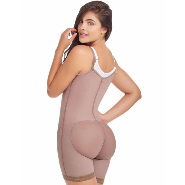 Delie-by-fajas-de-Prada-09011